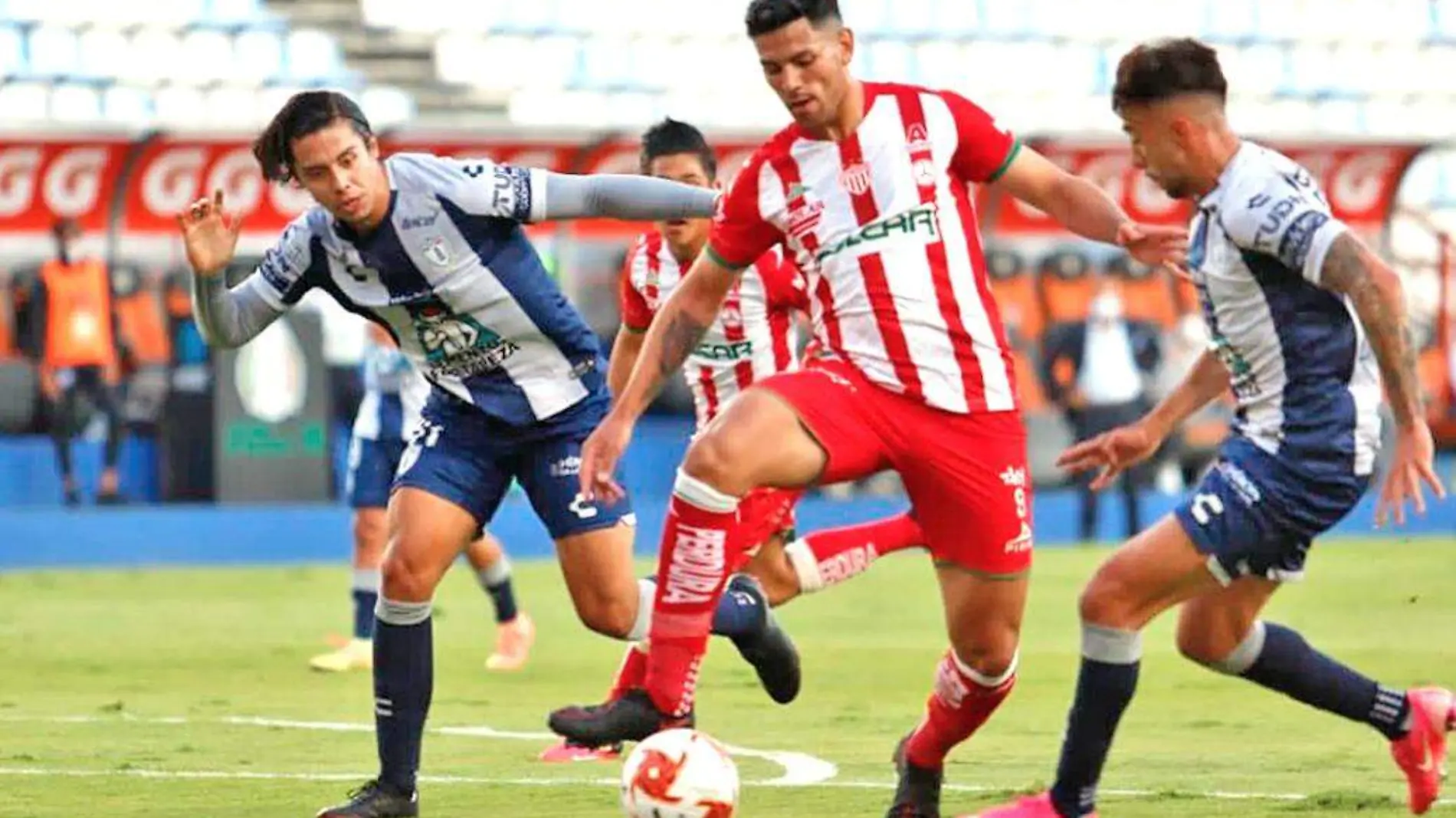 necaxa vs pachuca 4